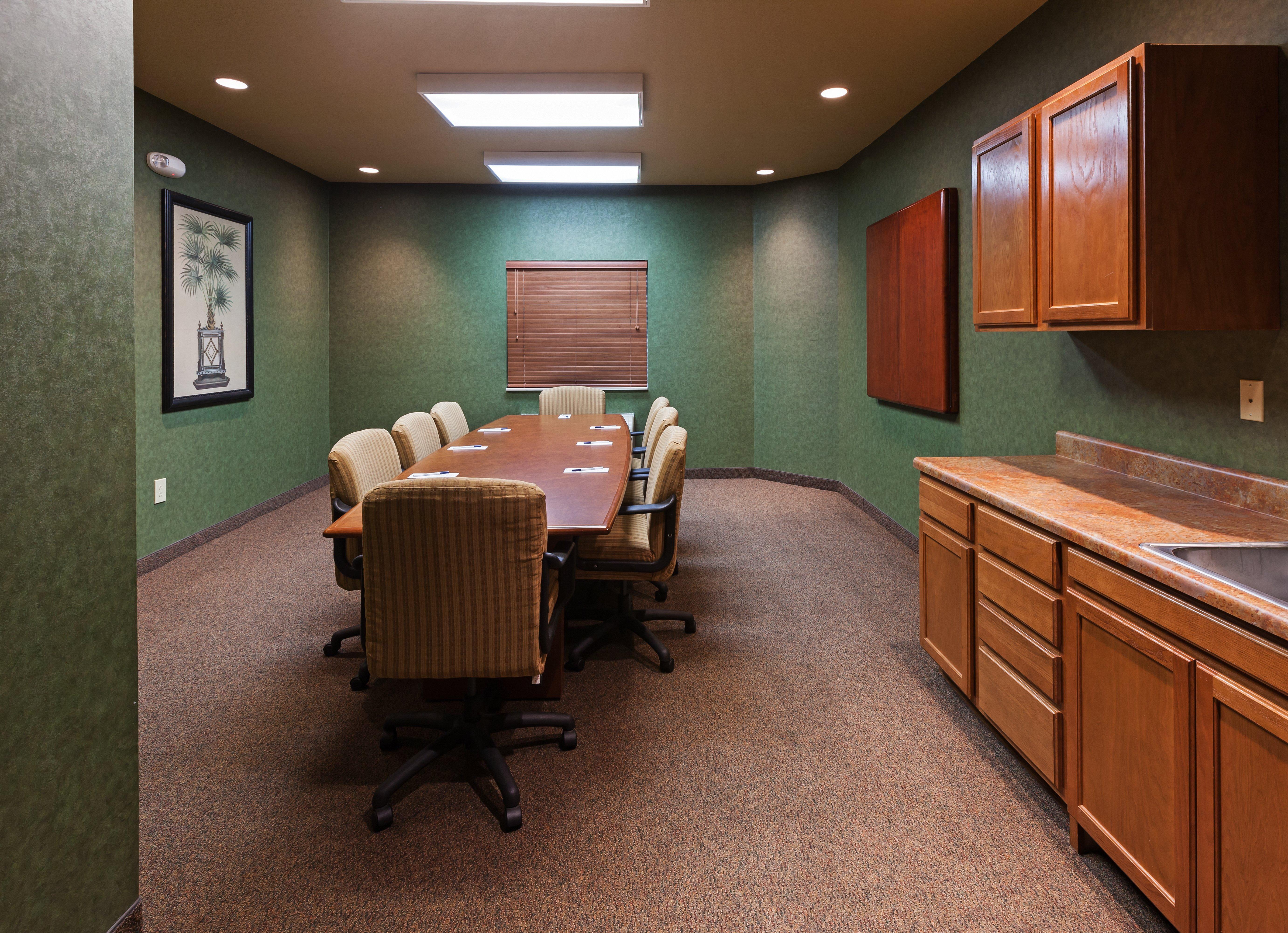 Candlewood Suites St. Robert By Ihg Exterior photo